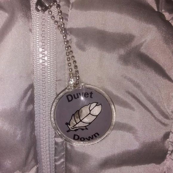 Ladies Winter Coat by Laura - Picture 6 of 8